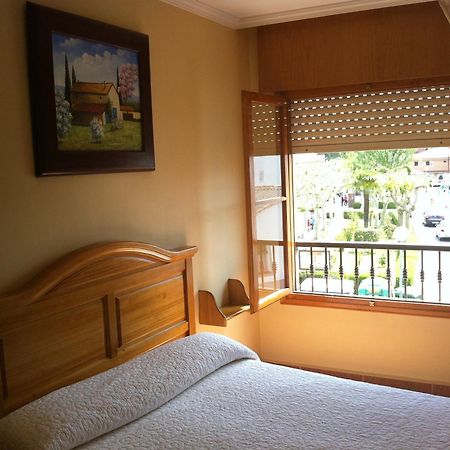 Hostal Puerta La Villa Valladolid Buitenkant foto