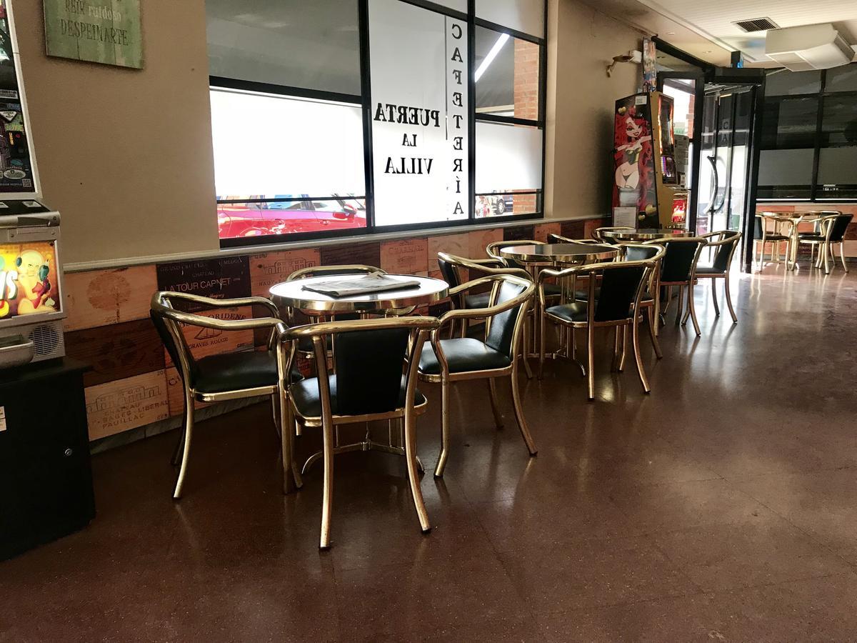 Hostal Puerta La Villa Valladolid Buitenkant foto